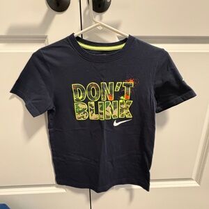 Nike Navy Short-Sleeve 'Don't Blink' Graphic Tee with Neon Accents